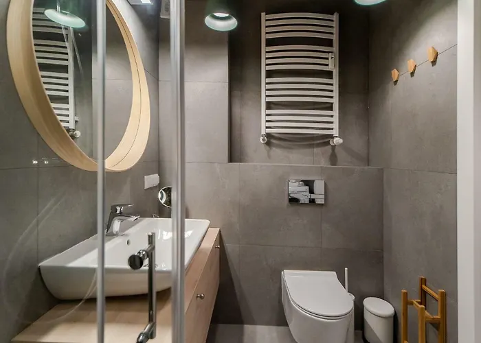 Forest Surfingbird *