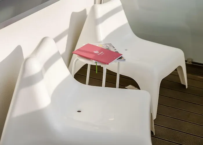 Forest Surfingbird *